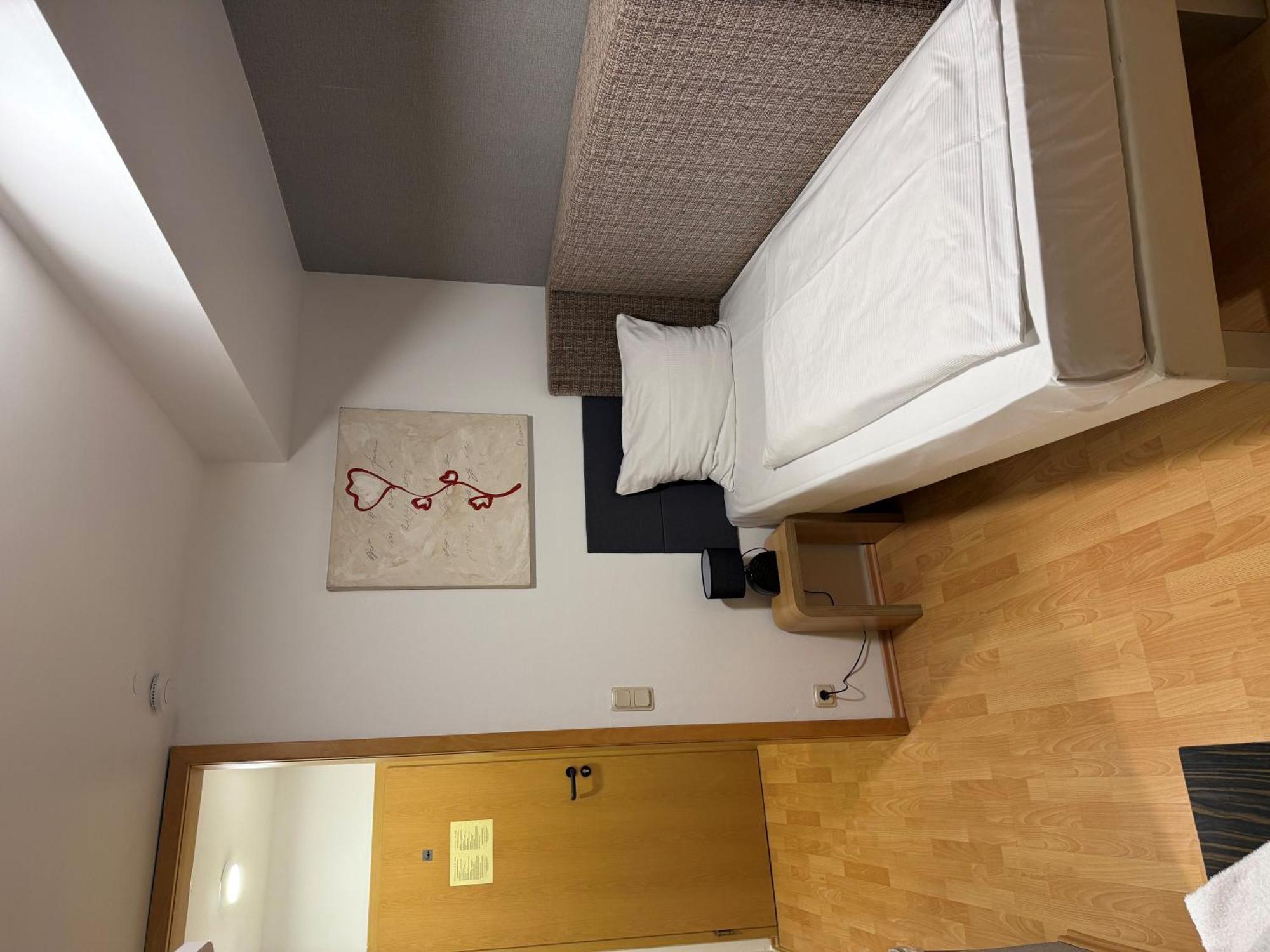 Hotel Eurocity Bruchköbel Dış mekan fotoğraf