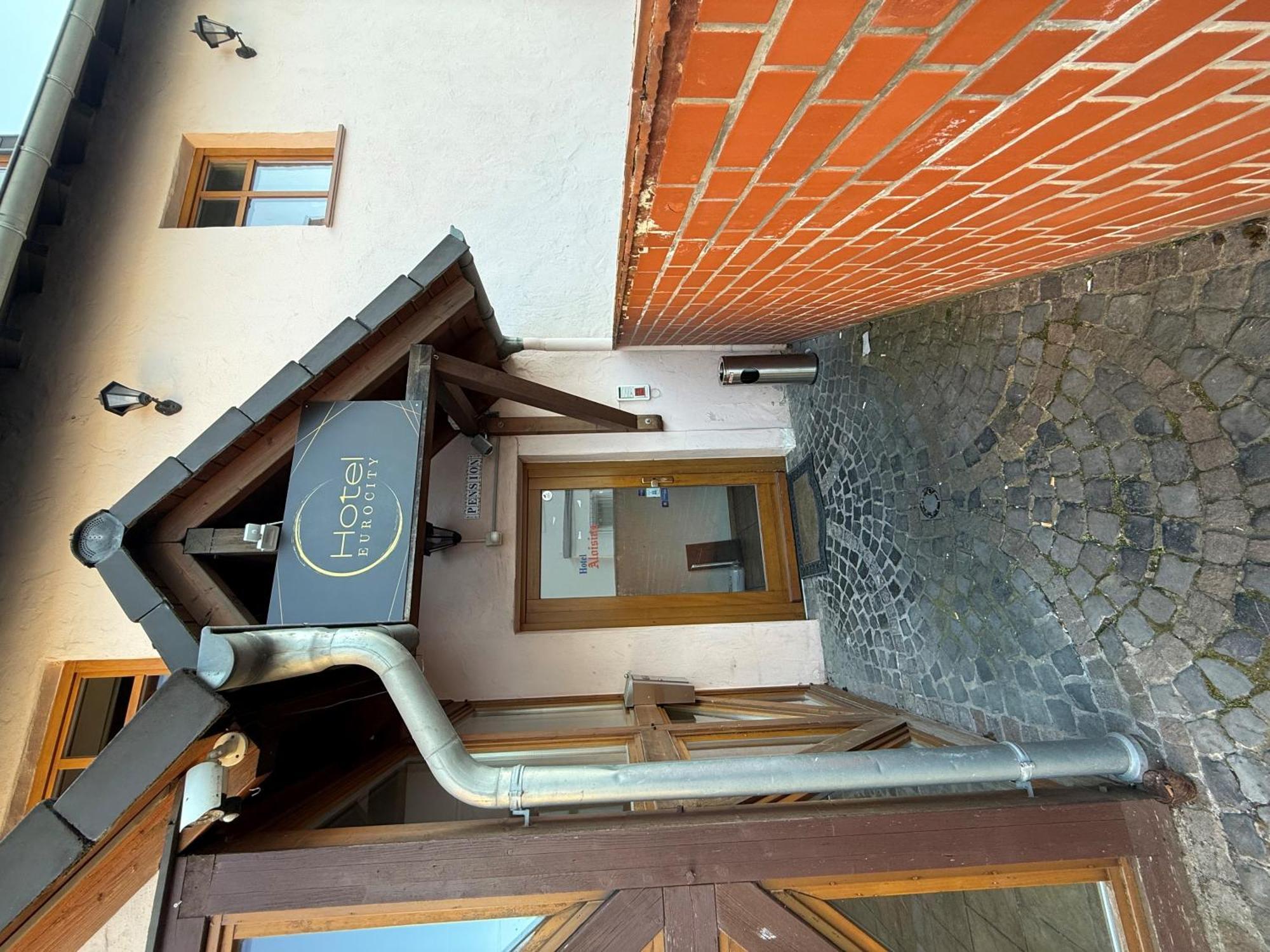 Hotel Eurocity Bruchköbel Dış mekan fotoğraf