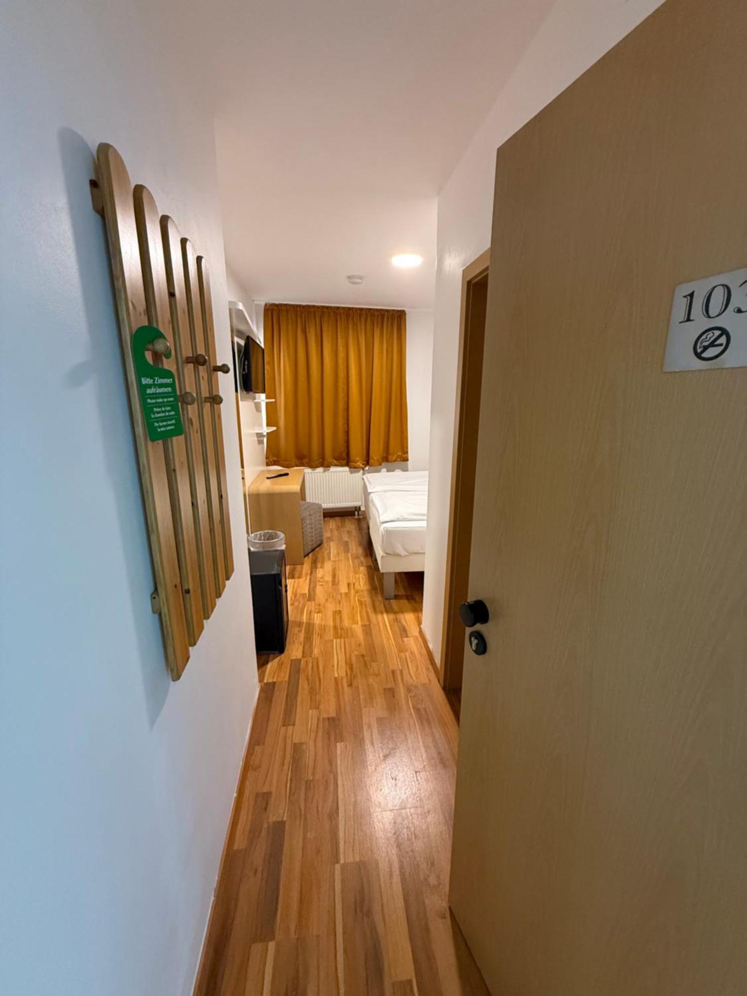 Hotel Eurocity Bruchköbel Dış mekan fotoğraf