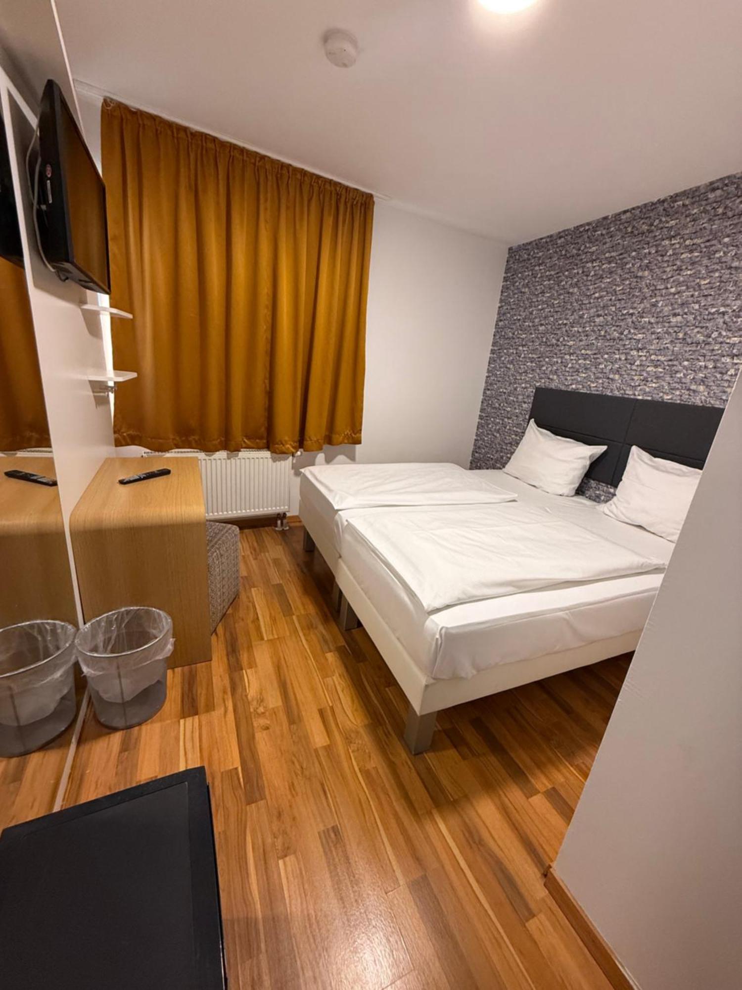 Hotel Eurocity Bruchköbel Dış mekan fotoğraf