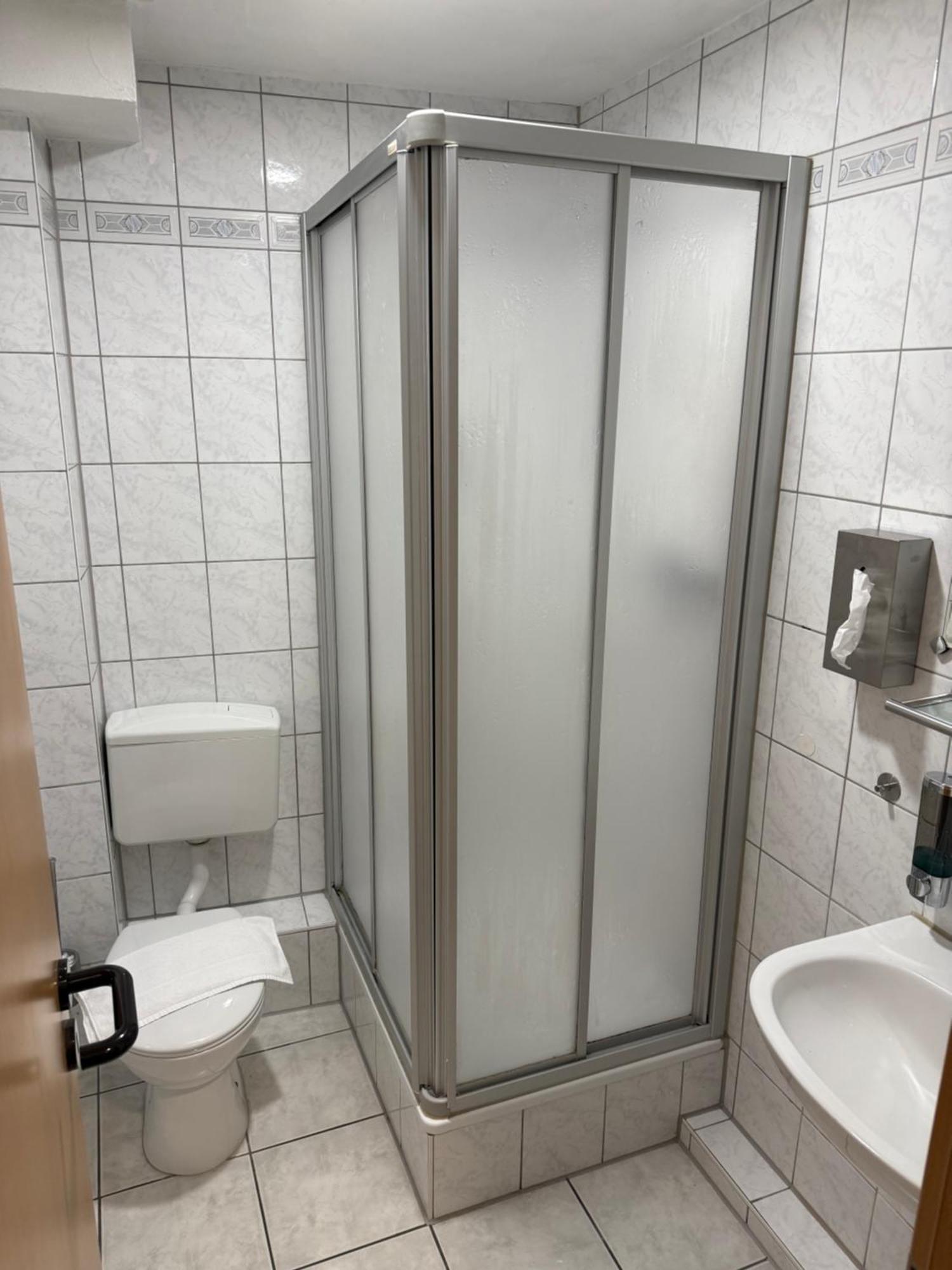 Hotel Eurocity Bruchköbel Dış mekan fotoğraf
